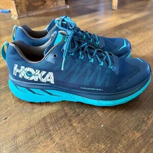 Hoka Challenger ATR 4 Womens 11